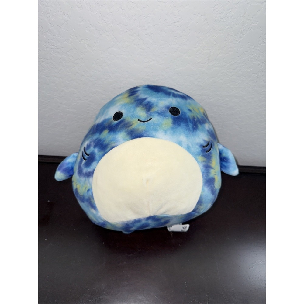 Squishmallow Luther The Shark 8 Inch